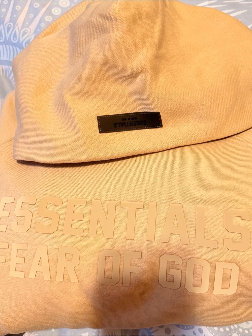 Fear of God Essentials Pullover Hoodie in Sand - Picture 4 of 6